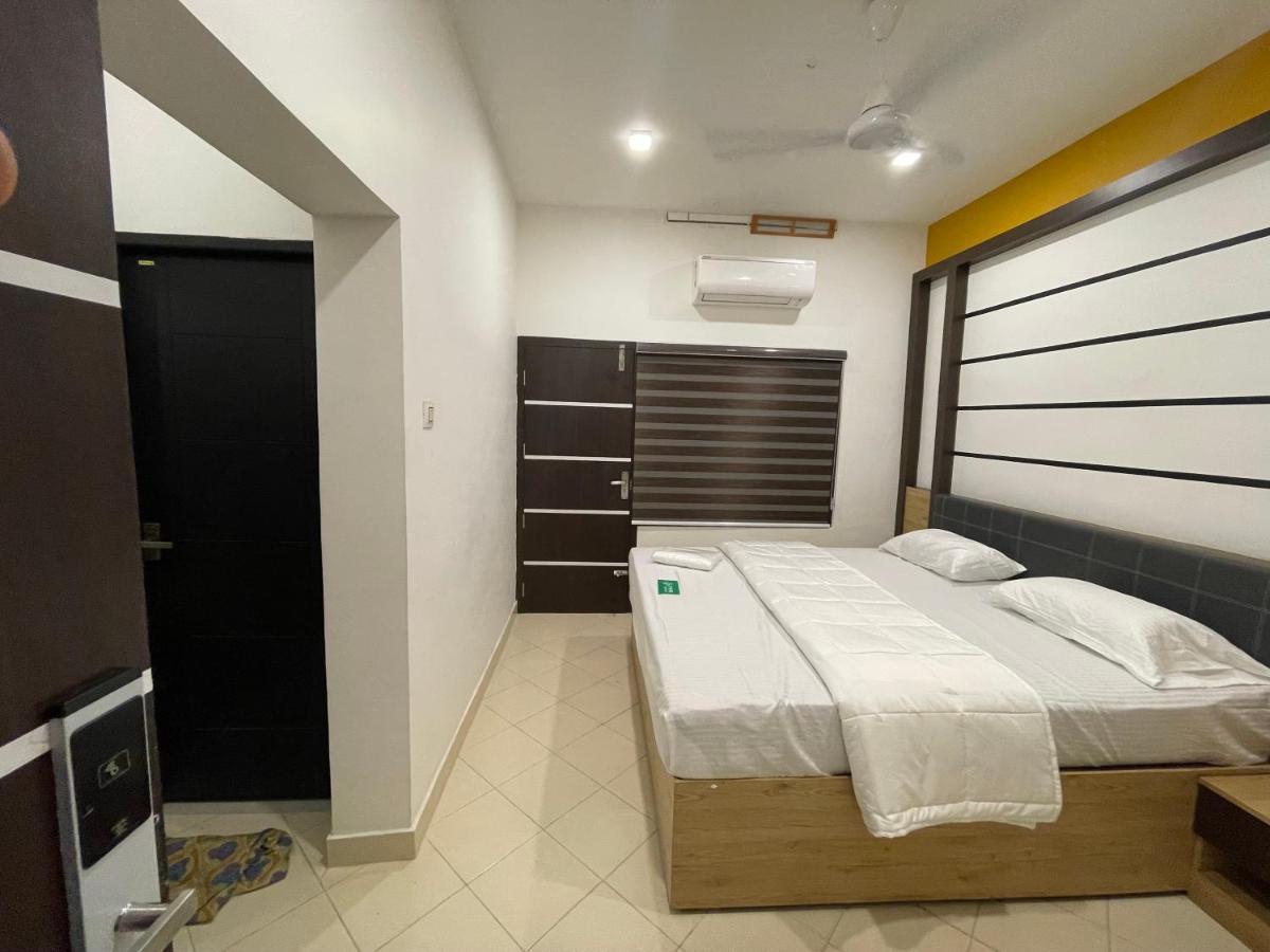 Pmr Grandays Hotel Malappuram Exterior photo