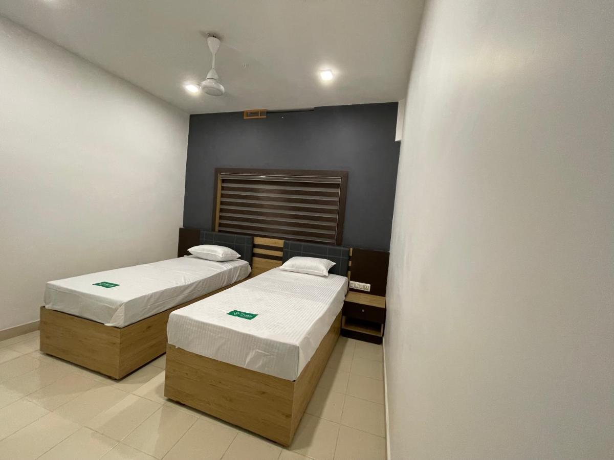 Pmr Grandays Hotel Malappuram Exterior photo