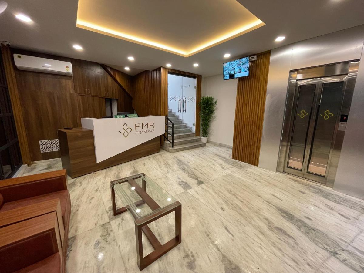 Pmr Grandays Hotel Malappuram Exterior photo